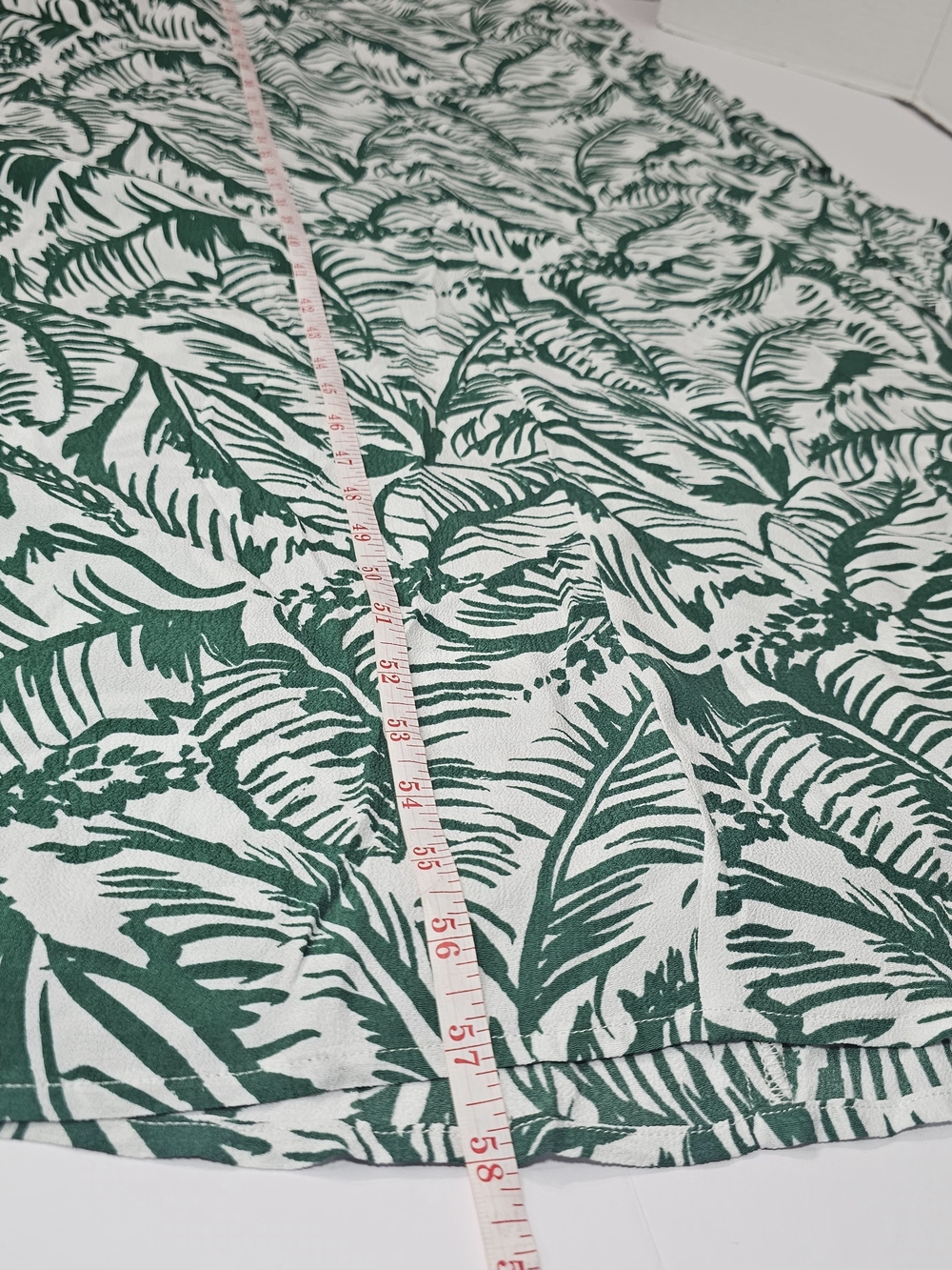 Harlyn Anthropologie Palm Leaf Maxi Dress Size S Green White Tropical - Picture 9 of 13
